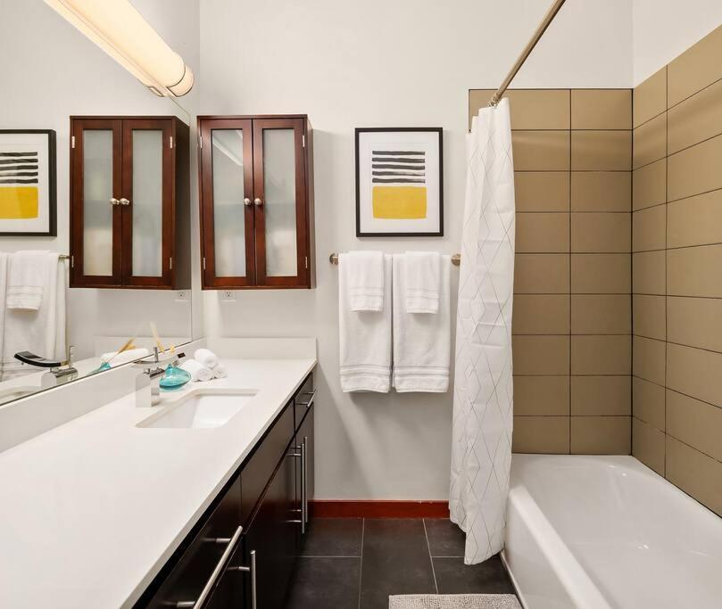 Stylish 3 Bedroom Capitol Hill With 96 Walk Score * Seattle