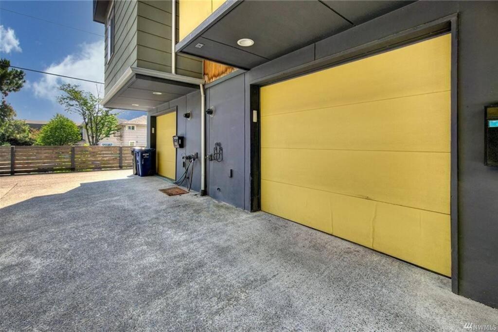 Holiday home Stylish 3 Bedroom Capitol Hill With 96 Walk Score
