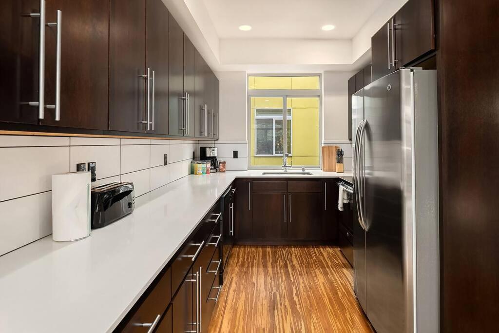 Stylish 3 Bedroom Capitol Hill With 96 Walk Score * Seattle